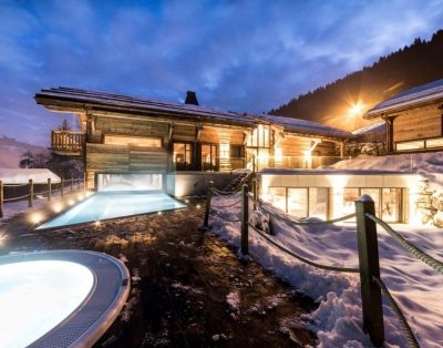 Luxury Chalet In A Beautiful Setting, Close To A Main Ski Lift in Morzine