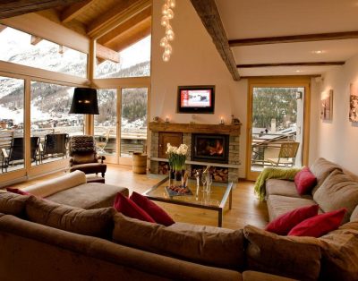 Comfy Home In Saas-Fee for 9 Persons